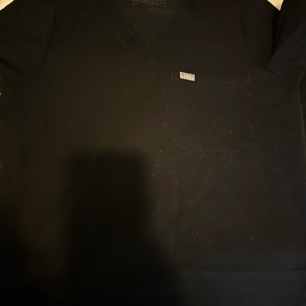 Figs Large top and XL/ P bottoms